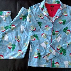 Boys two piece baby Yoda pajamas